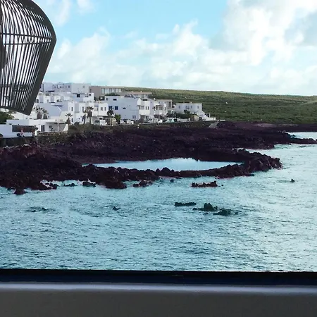 Apartamento Casa Costa Jameos - Frente Al Mar Con Vistas Al Oceano Punta Mujeres