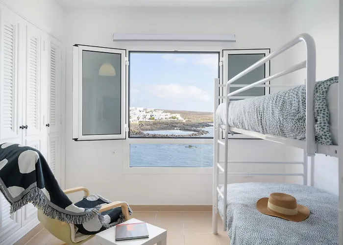 Casa Costa Jameos - Frente Al Mar Con Vistas Al Oceano