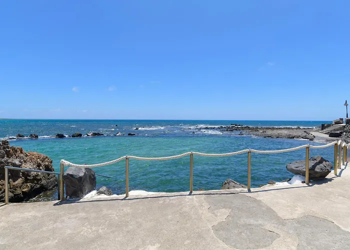 Casa Costa Jameos - Frente Al Mar Con Vistas Al Oceano Appartement Punta Mujeres